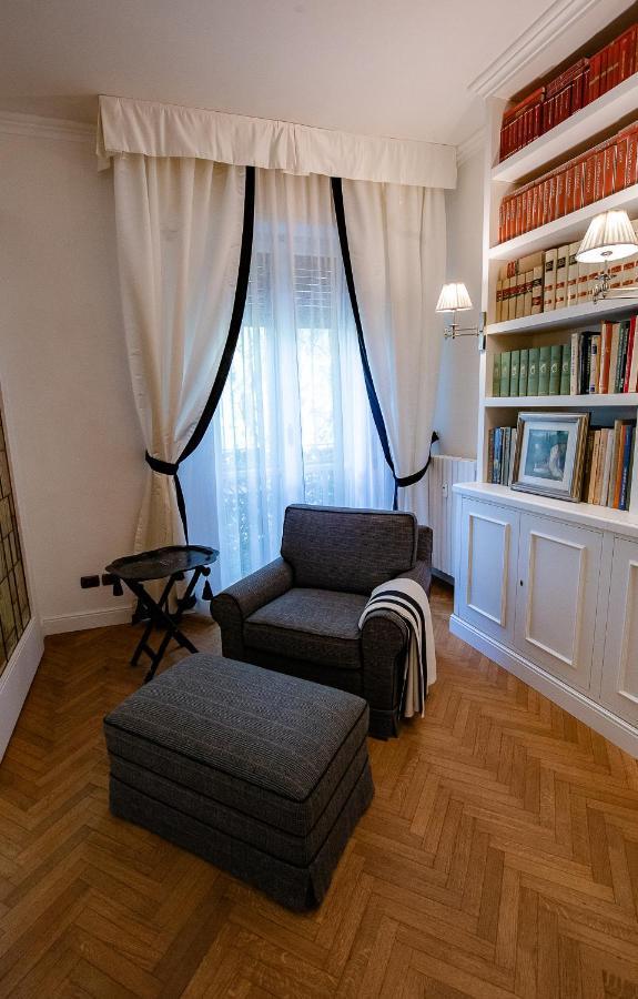 Acacia Firenze - Azalea Apartment ภายนอก รูปภาพ