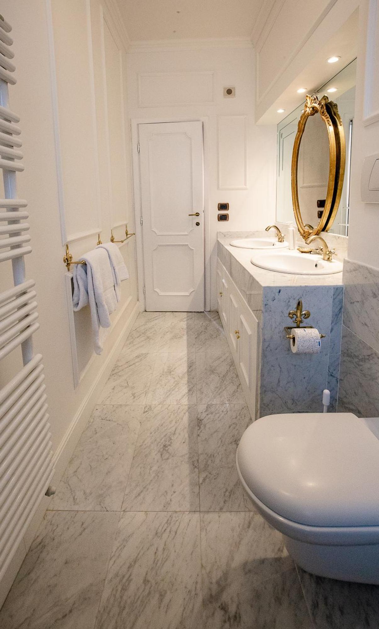Acacia Firenze - Azalea Apartment ภายนอก รูปภาพ